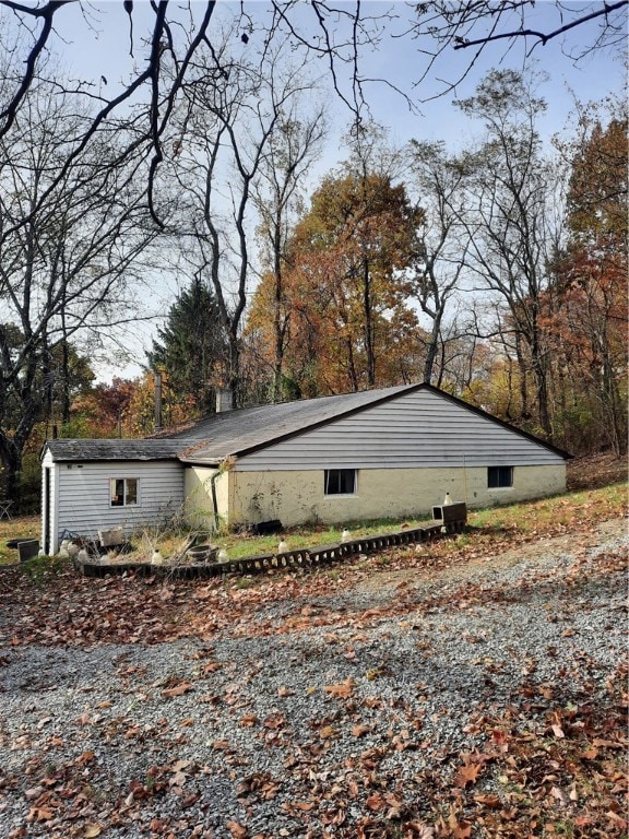 view of side of property