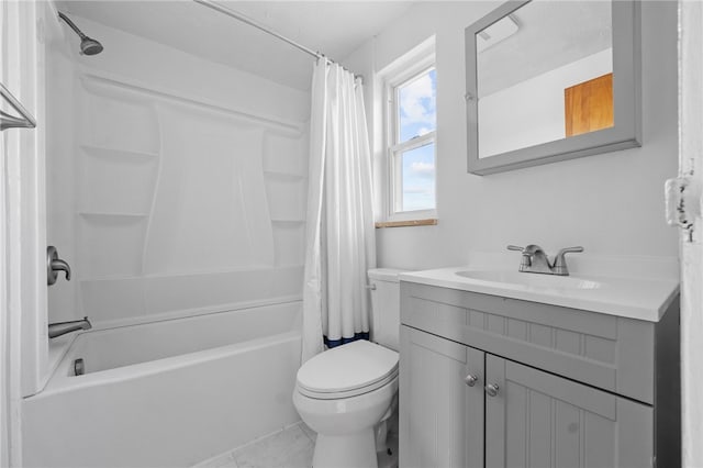 full bathroom featuring vanity, toilet, and shower / bath combo with shower curtain