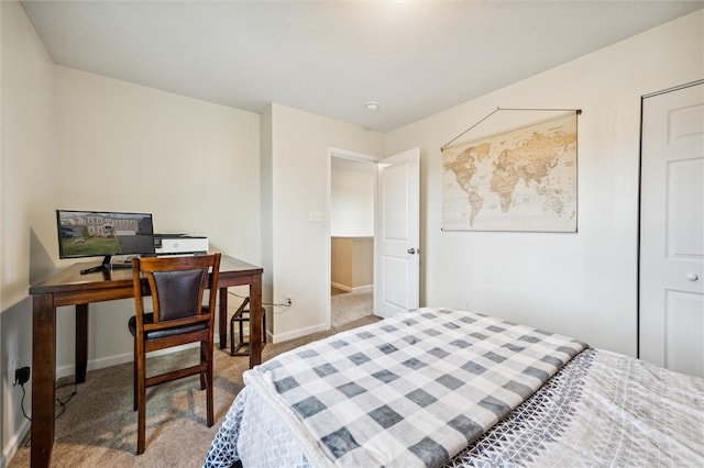 view of carpeted bedroom