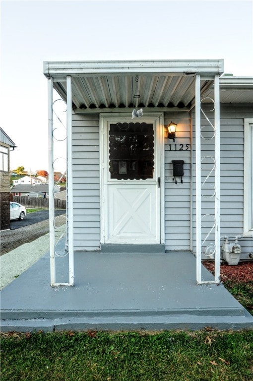 view of doorway to property