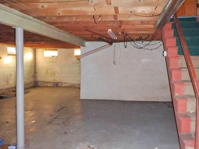 115 Mountain View Dr, E/W Wheatfield Twp, PA 15920 - below grade area featuring stairs