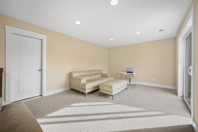 living room featuring carpet floors