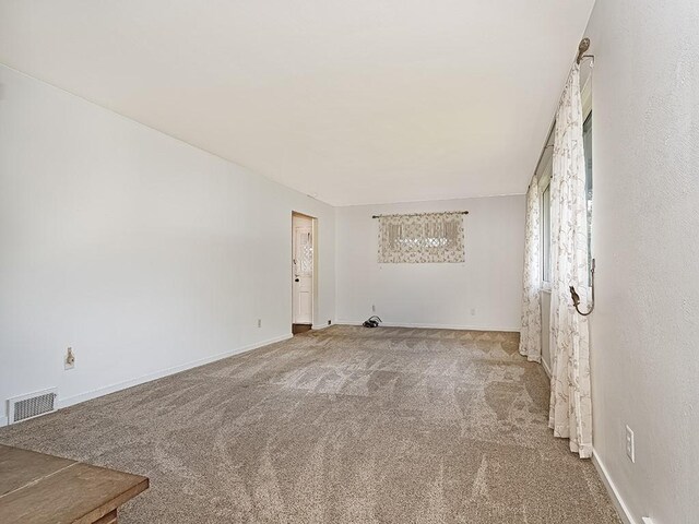 316 Jefferson, Verona, PA 15147 - carpeted empty room featuring baseboards