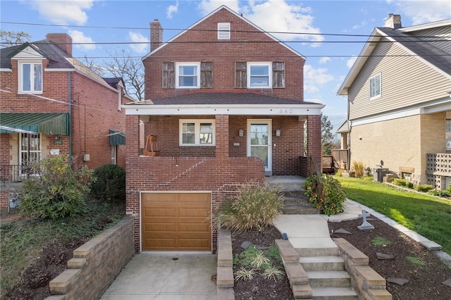 view of front of home featuring a garage