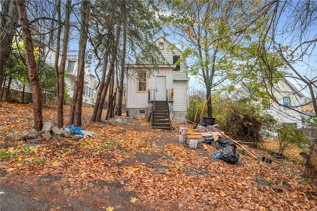 view of front of property