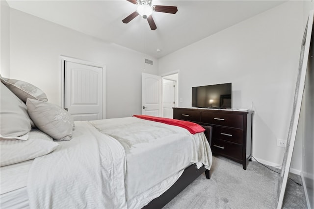 carpeted bedroom featuring ceiling fan