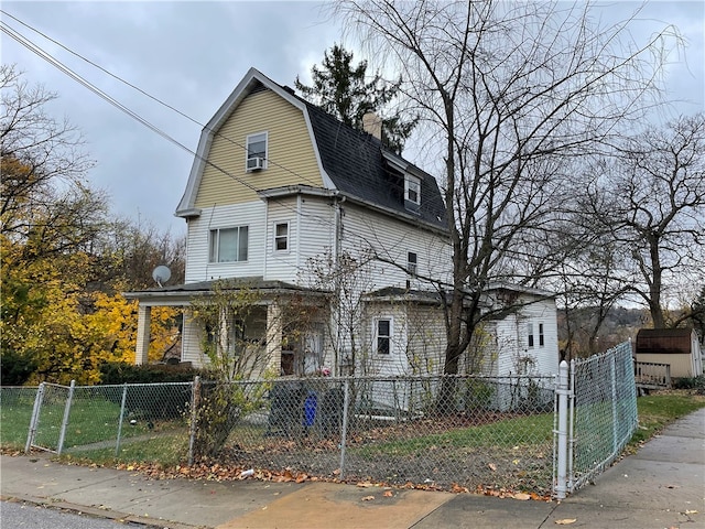 view of front of home