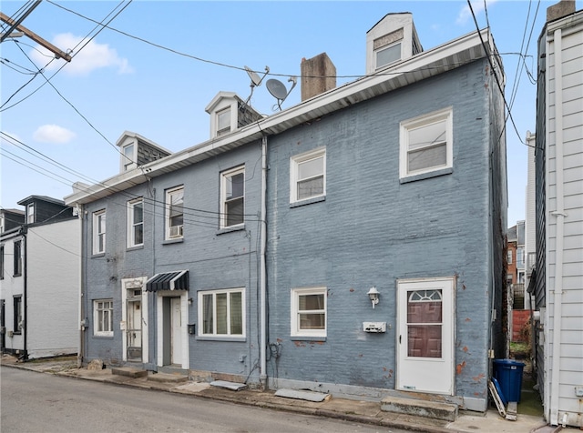 view of townhome / multi-family property