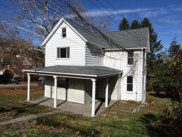 view of front of house with a porch