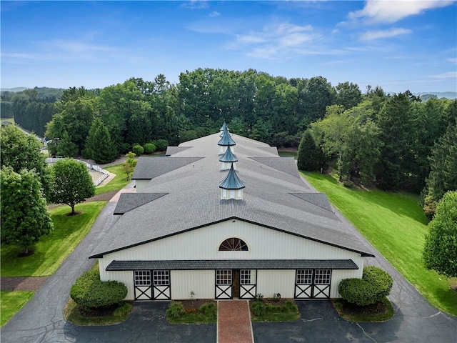 surrounding community with an outbuilding