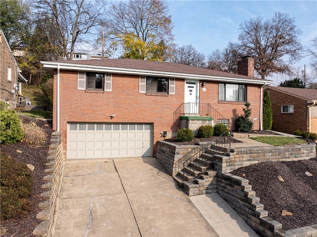 view of front of home featuring a garage