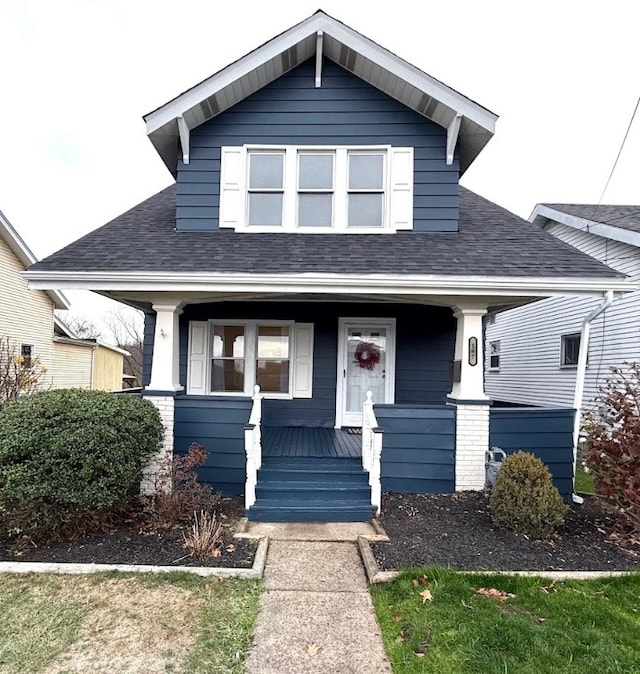 bungalow featuring covered porch