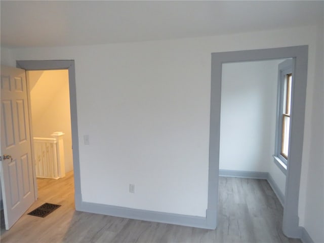 empty room featuring light hardwood / wood-style flooring