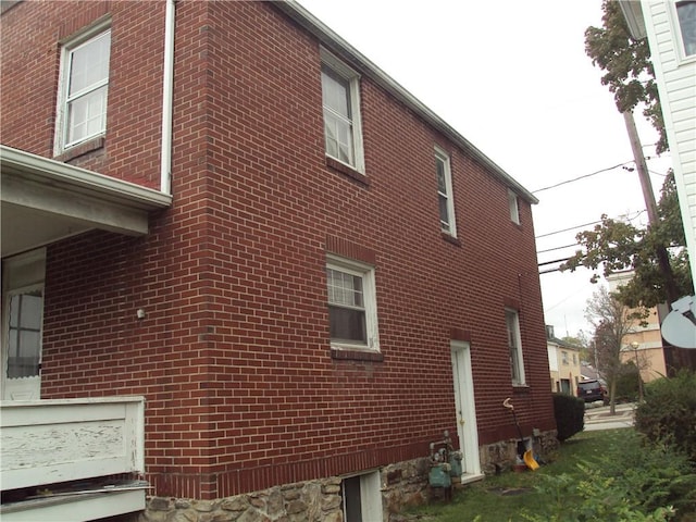 331 W Main, Somerset Boro, PA 15501 - view of home's exterior with brick siding