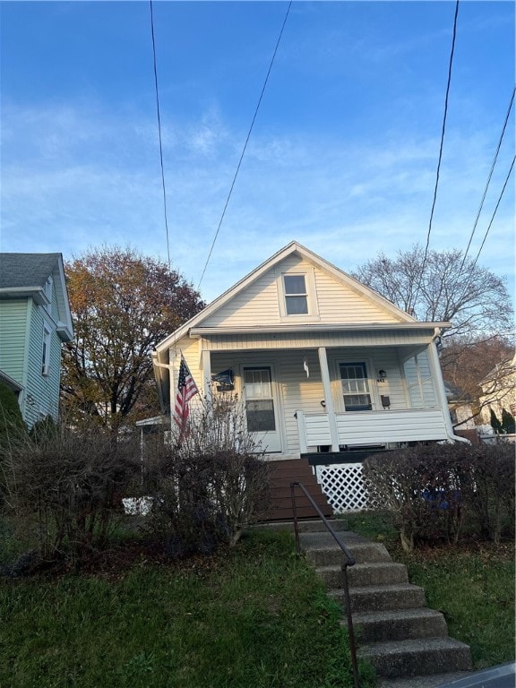 bungalow-style house with covered porch