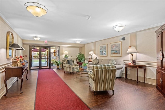 1500 Cochran Rd Unit 709, Scott Twp Sal, PA 15243 - lobby featuring crown molding