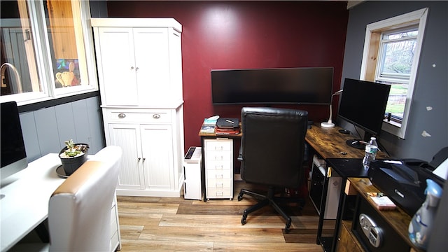 office space featuring light hardwood / wood-style flooring