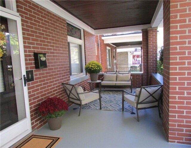 view of patio / terrace featuring covered porch