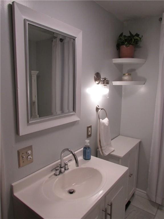 bathroom featuring vanity