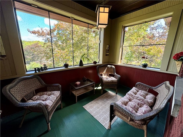 view of sunroom / solarium