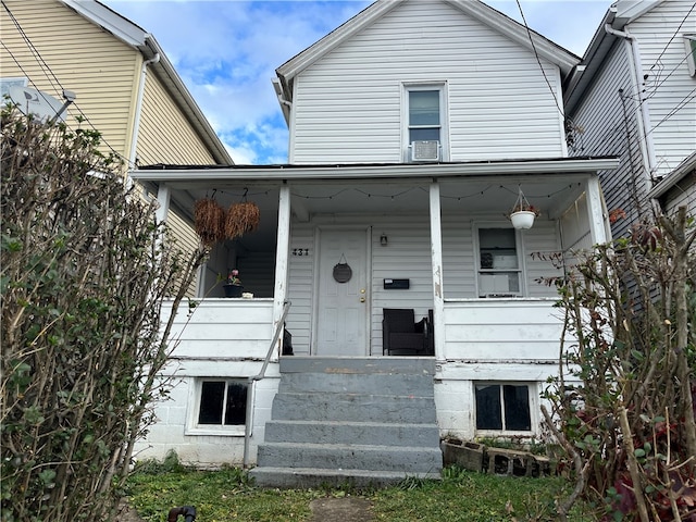 view of front of house with a porch