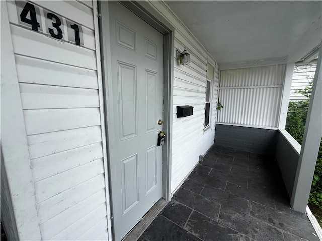 431 Euclid Ave, Glassport, PA 15045 - property entrance with a porch