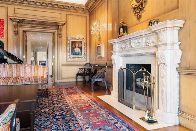 5023 Frew Unit 6Bc, Squirrel Hill, PA 15213 - hall with wood finished floors and ornamental molding