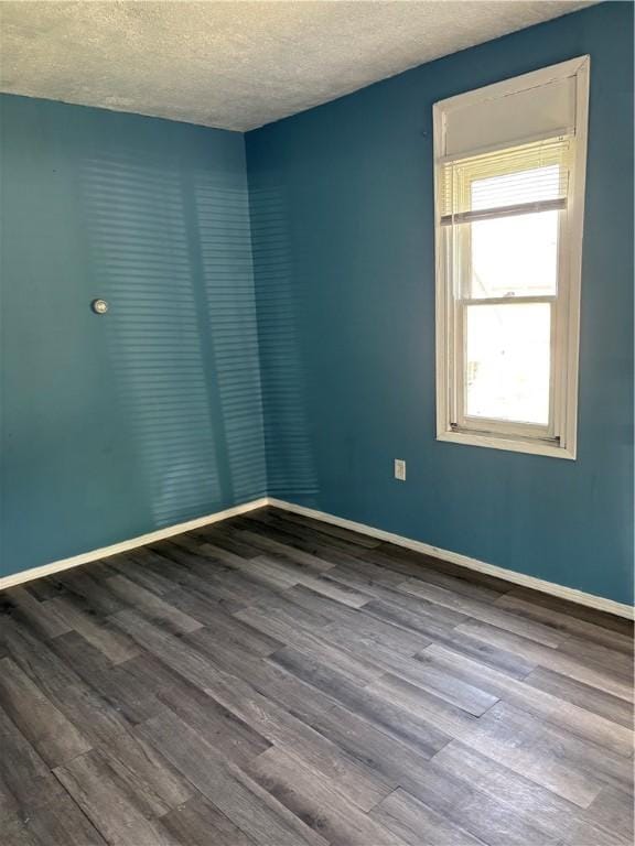 501 Indiana Ave, Glassport, PA 15045 - photo 13