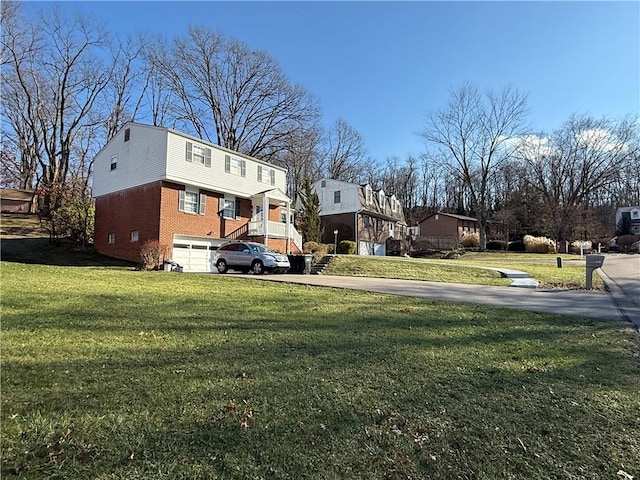 view of yard featuring a garage