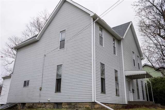 view of home's exterior