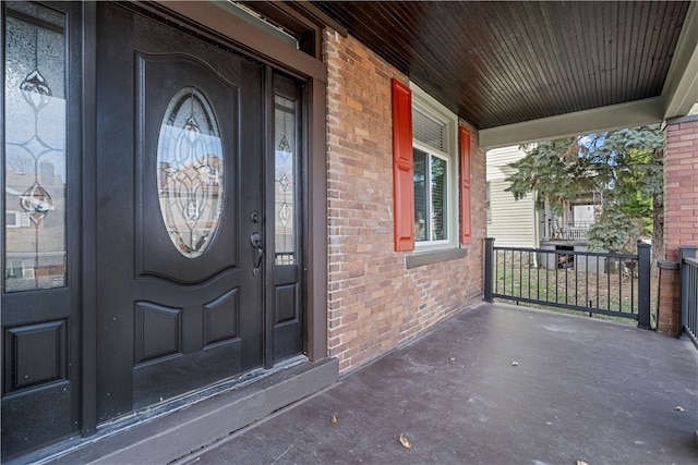 view of property entrance