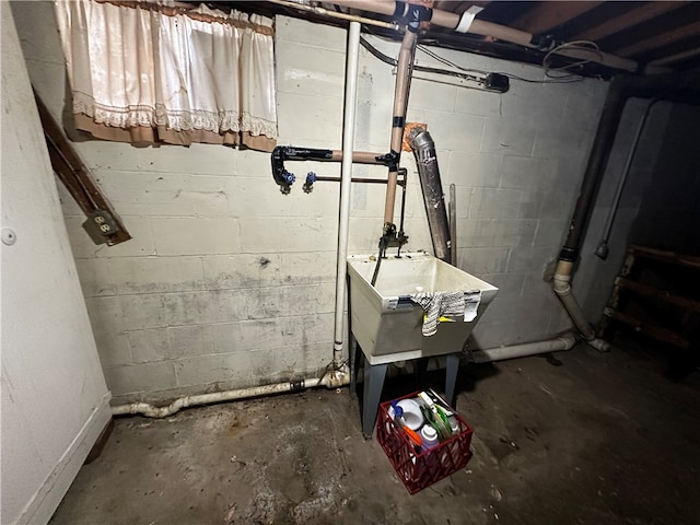 basement with sink