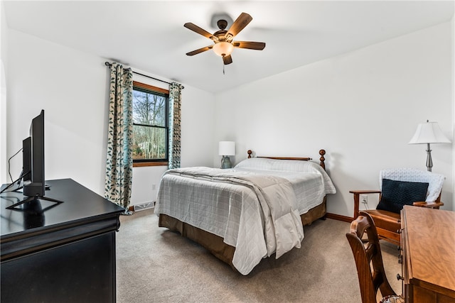 bedroom featuring carpet floors and ceiling fan