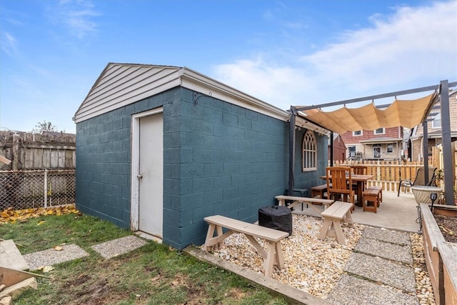 view of outbuilding