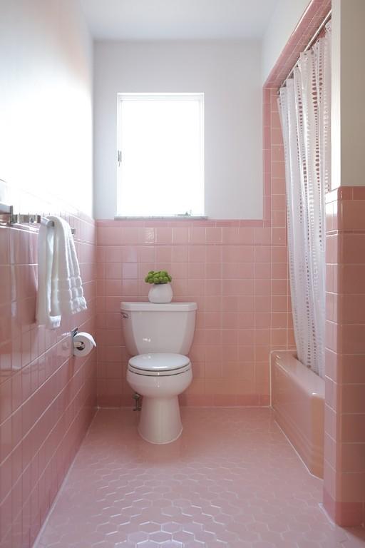 101 Point Breeze Pl, Point Breeze, PA 15208 - full bathroom with tile walls, tile patterned floors, shower / bathtub combination with curtain, and wainscoting
