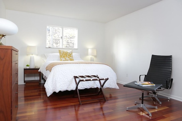 101 Point Breeze Pl, Point Breeze, PA 15208 - bedroom with wood finished floors and an office area