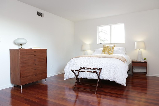 101 Point Breeze Pl, Point Breeze, PA 15208 - bedroom featuring wood finished floors and baseboards