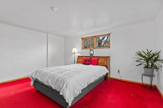 bedroom featuring carpet floors