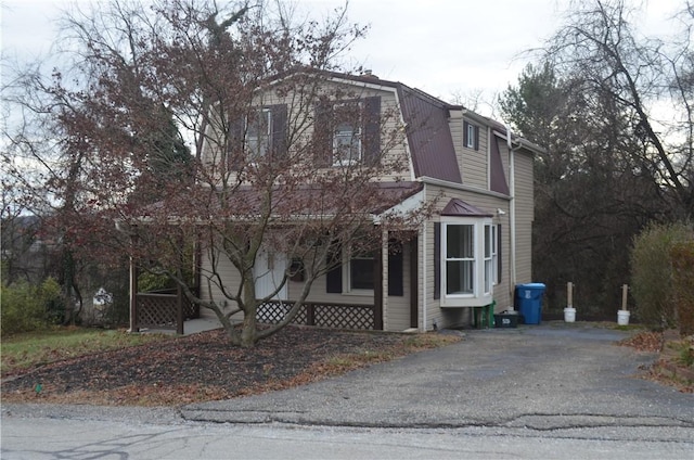 view of front of house