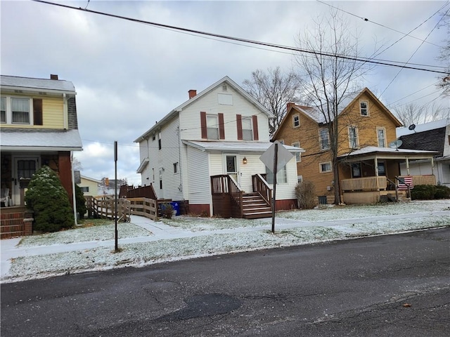 view of front of house