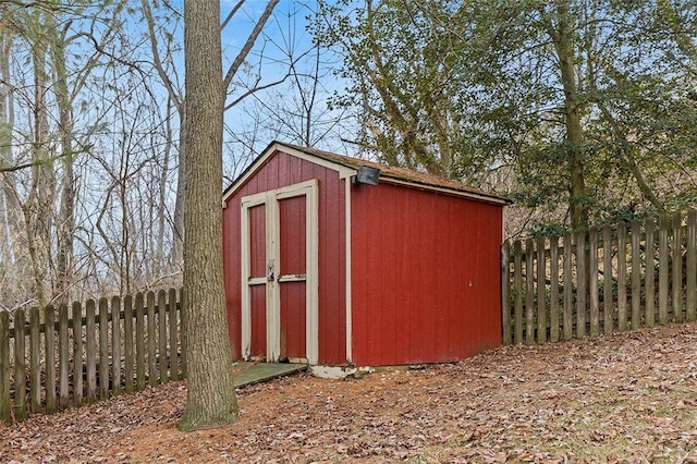 view of outbuilding