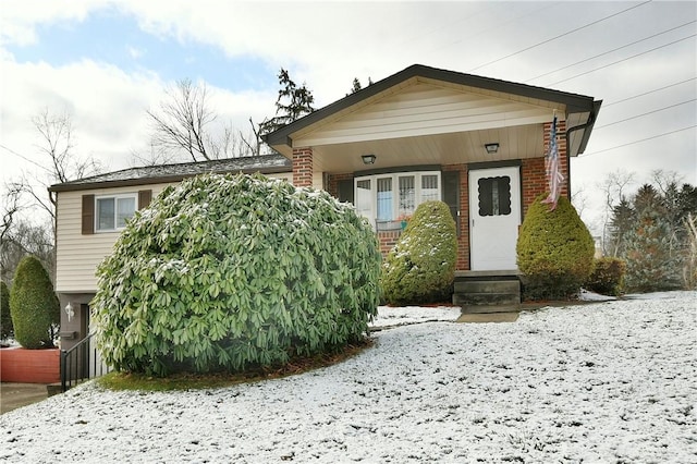 view of front of house