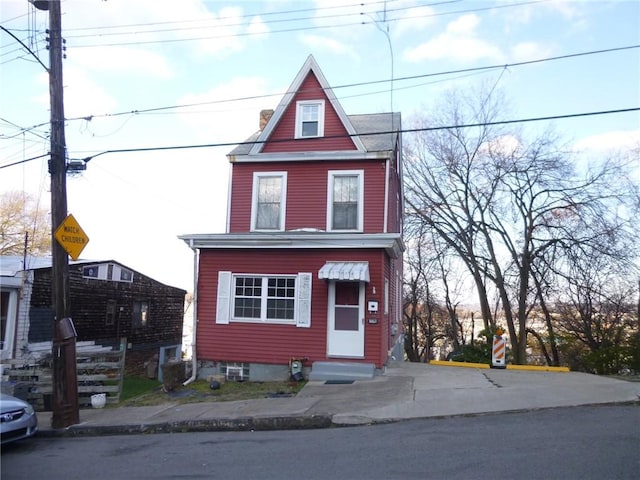 view of front of home