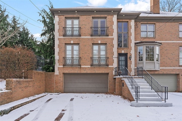 view of townhome / multi-family property