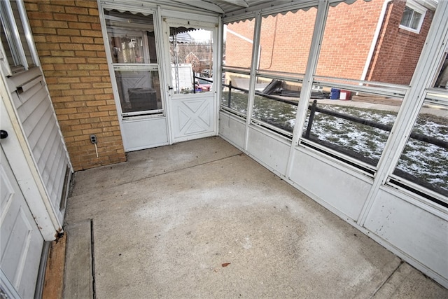 view of unfurnished sunroom