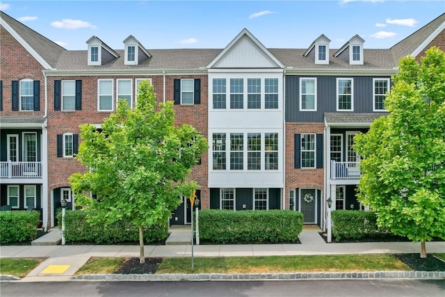 view of townhome / multi-family property