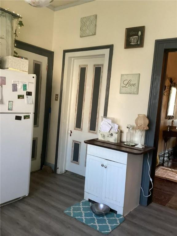 211 N Cooper Ave, Parker City, PA 16049 - photo 9