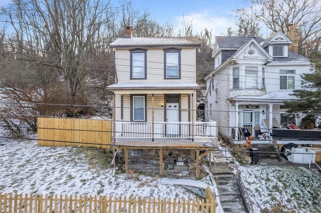 view of front of property featuring covered porch