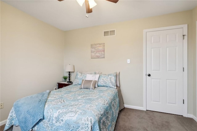 carpeted bedroom featuring ceiling fan