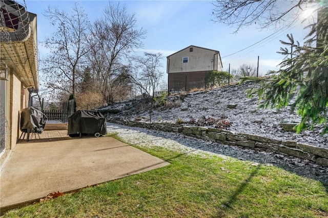 view of yard with a patio